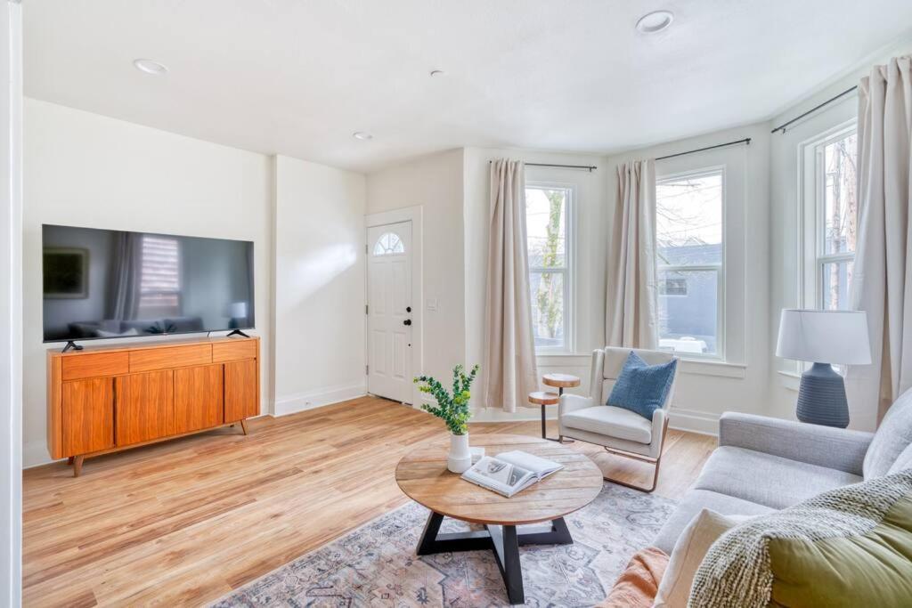 Stay Portland Collection - Portland Oasis - Stylish 4Br Home In Nob Hill Buitenkant foto